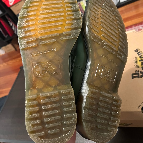 Dr. Martens Adriana S Loafers Size 10 Men’s - Picture 6 of 6